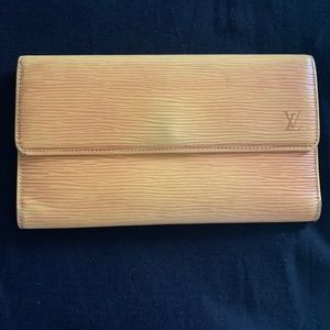 LV Epi wallet yellow Trifold